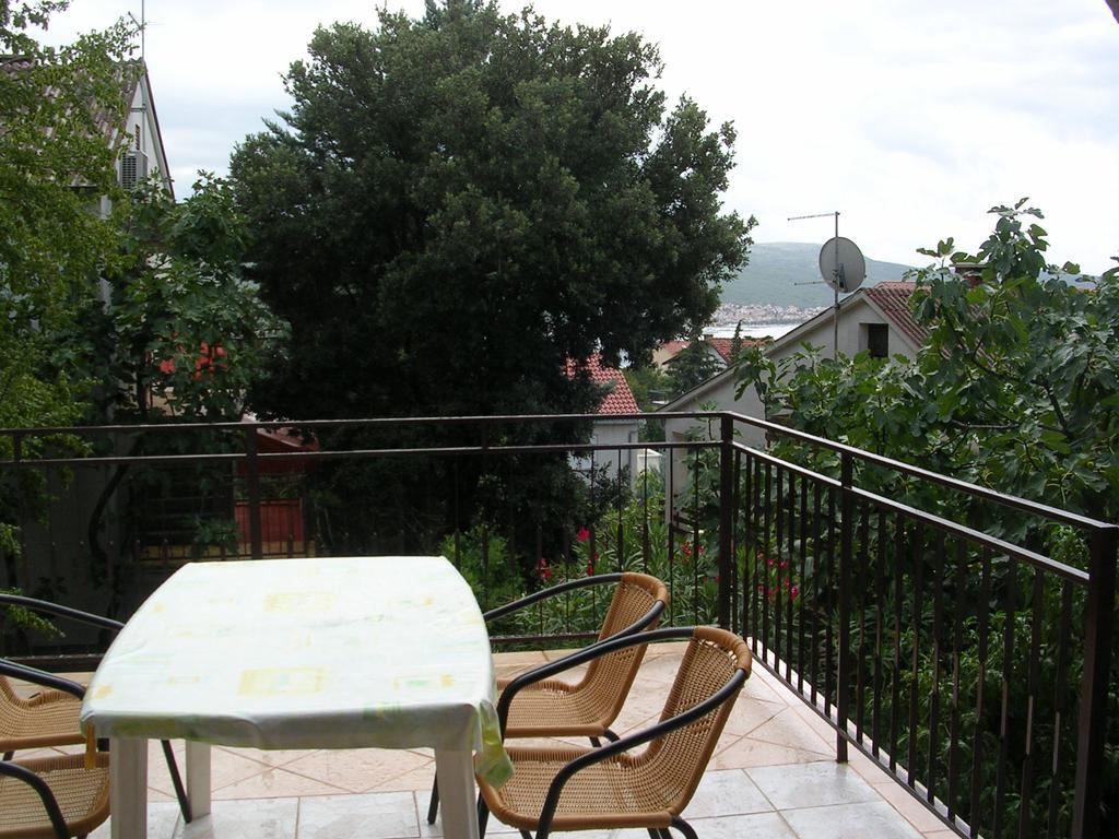 Apartment Perkovic Jadranka Kornic Exterior photo