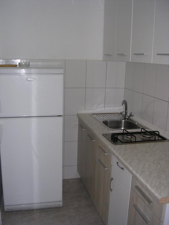 Apartment Perkovic Jadranka Kornic Exterior photo